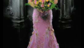 לחישות שיק: כישוף לבוש כלה בכל פרט