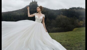 חלומות מסנוורים: Marvels שמלת כלה של נסיכה