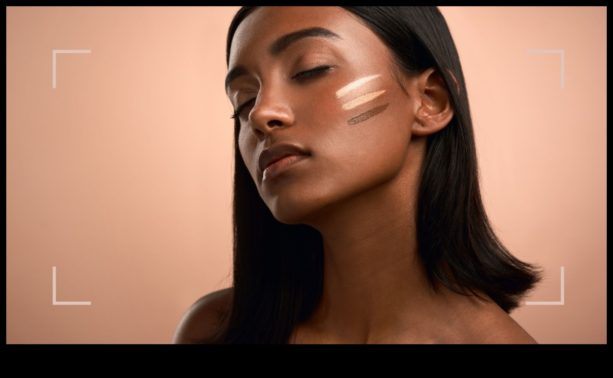 טיפים וטריקים לאיפור יומיומי לצלקות כדי להגביר את הביטחון שלך 1 איפור יומיומי לצלקות: טיפים להסתרה וחיזוק הביטחון